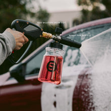 Load image into Gallery viewer, OG_BERRY_04_SPRAY_2048x.jpg